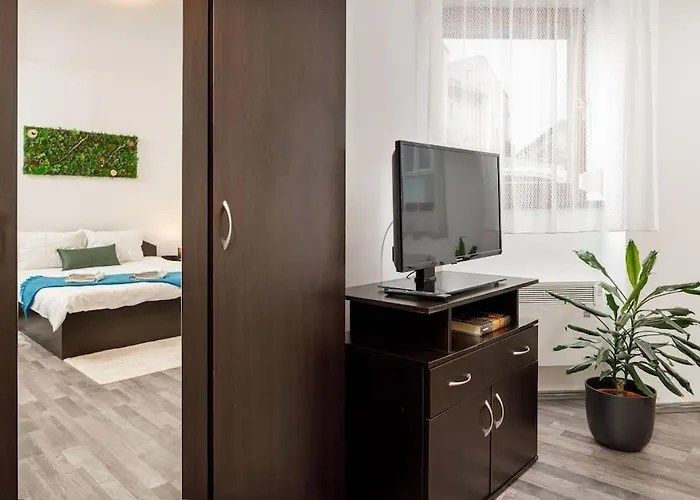 Апартаменты - Old Брашов